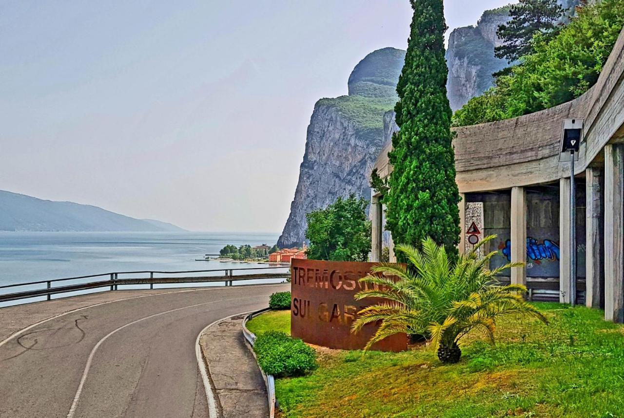Villa Casa Gina Garden And View By Gardadomusmea Tremosine Esterno foto